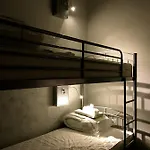 Minihostel 12monkeys Kudamm * Berlín